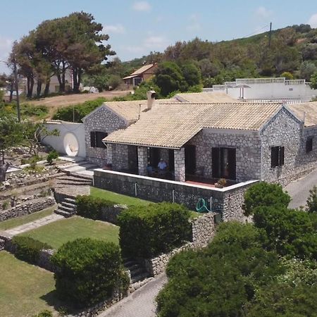 Villa Quietude Agios Stefanos Avliotes  Bagian luar foto