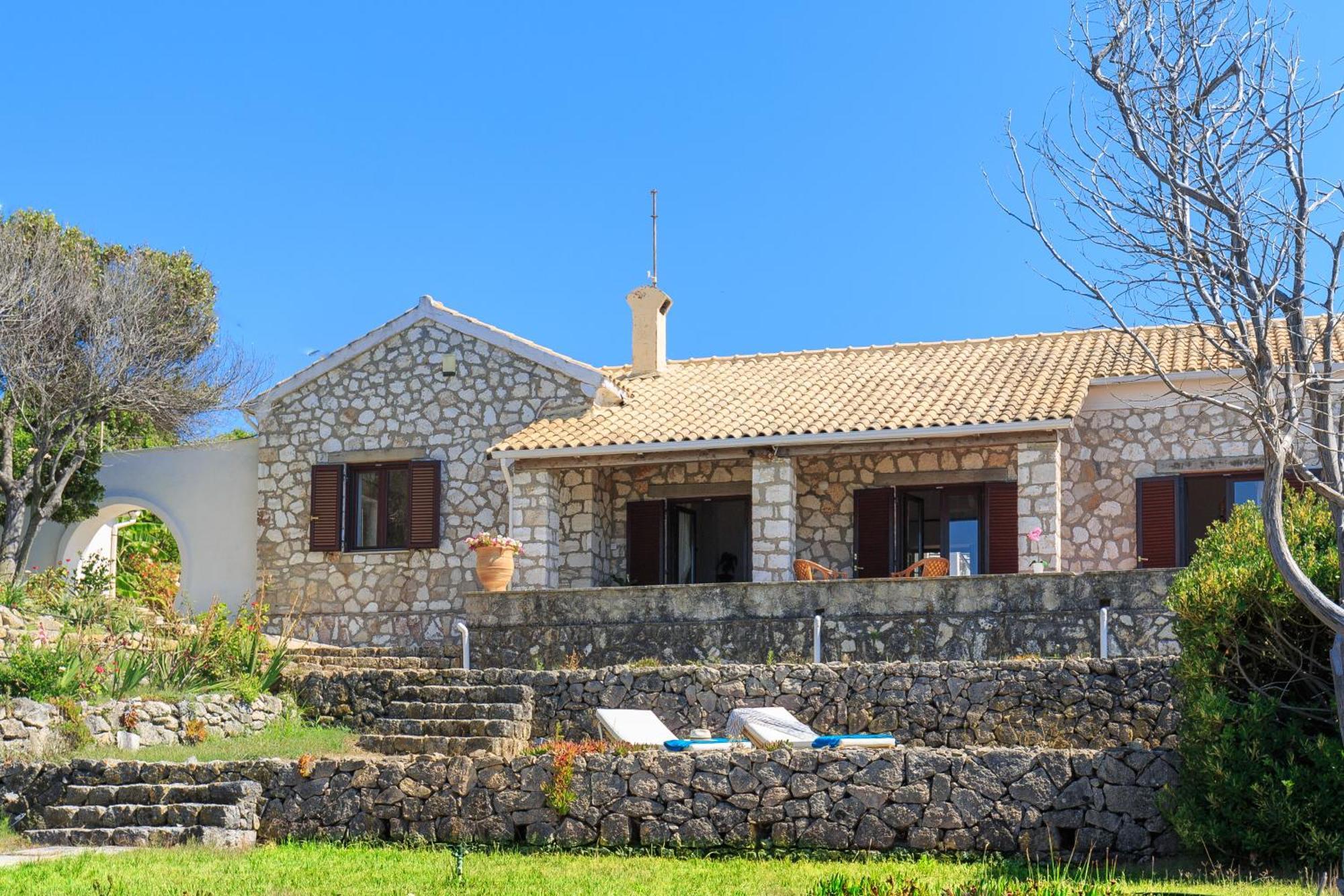 Villa Quietude Agios Stefanos Avliotes  Bagian luar foto